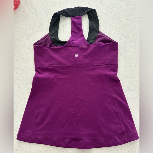 Lululemon Women’s Tank Top- Size 8 - Picture 2 of 9